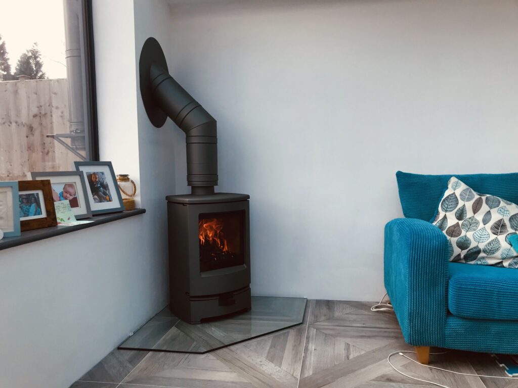 Charnwood ARC 5 Low Twin Wall – Glass Hearth Charnwood ARC 5 Low Twin Wall – Glass Hearth