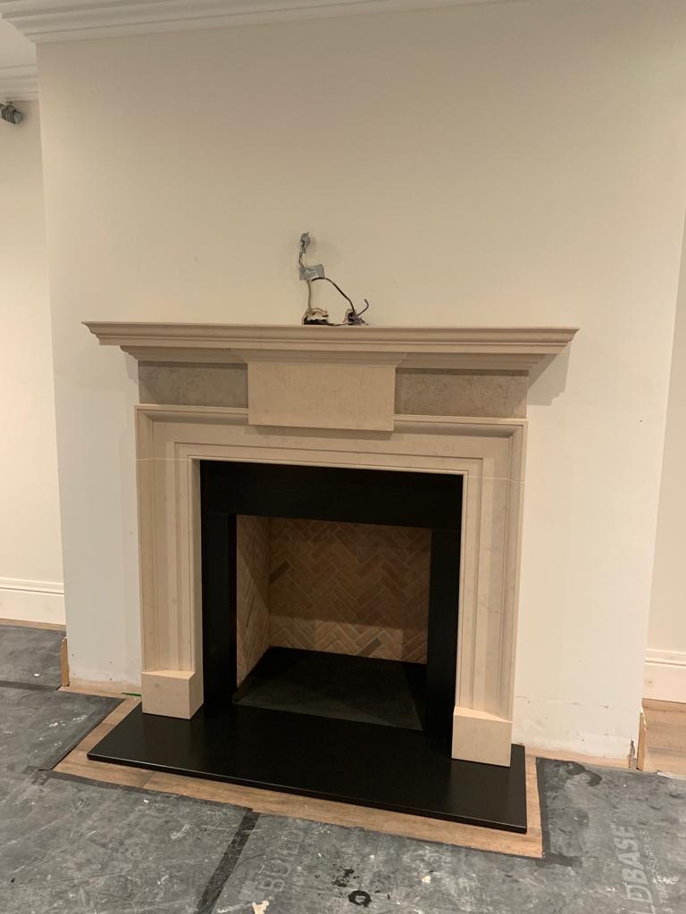 Ferida – Repton 2 – Statuary Marble – Herringbone Brick – Slate_ Ferida – Repton 2 – Statuary Marble – Herringbone Brick – Slate_